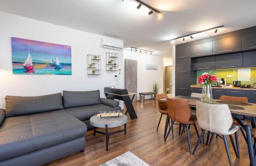 Fonyodliget Apartment | LakeView Apartment 305 Beachfront