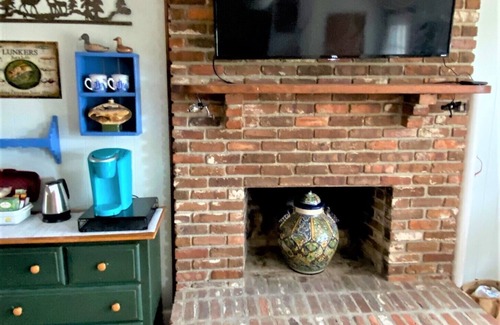 Telogia Cottage | Lakeview Cottage