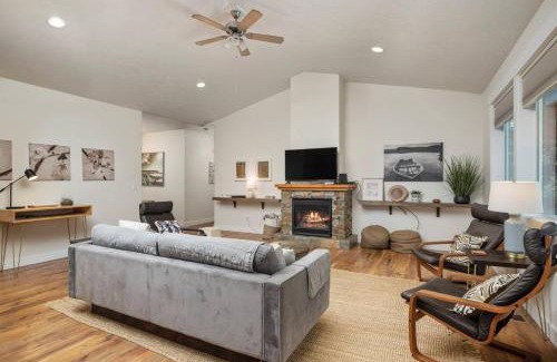 Warrenton House | Lakeview Dunes