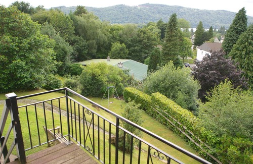 Bowness-on-Windermere House | Lakeview Cottage - Panoramic Views