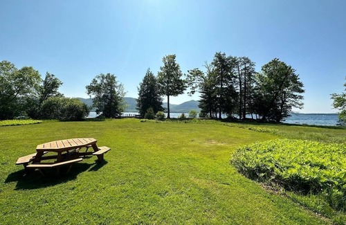 Diamond Point House | Lakeview/Lakefront house in Diamond Point.