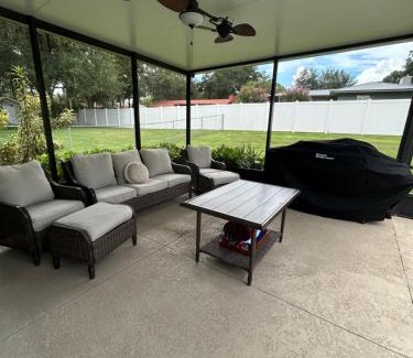 Sebring House | Lakeview Retreat