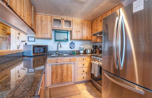 Kings Beach Cabin | Lakeview Serenity Cottage