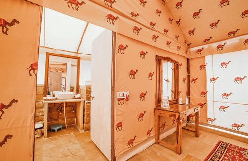 Kanoi Resort | Lakhmana Desert Camp