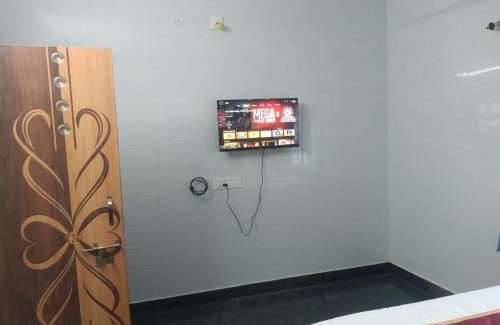 Tirupati House | LAkSHMI HOMESTAY