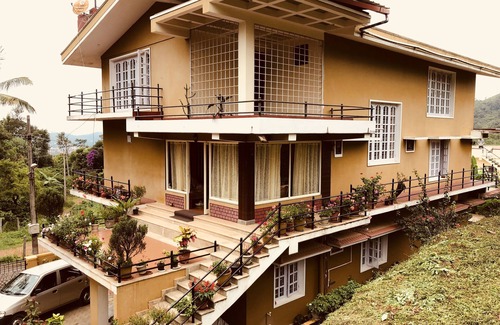 Madikeri House | Lakshmi's Home Stay - a home away from home