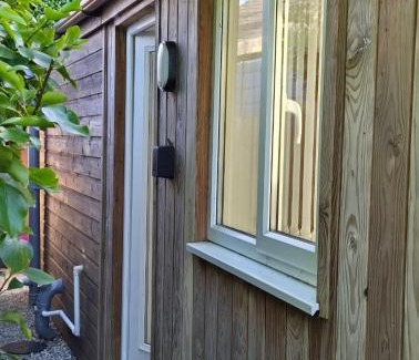 Hayle Ski Chalet | Lanarth Chalet in Hayle Cornwall