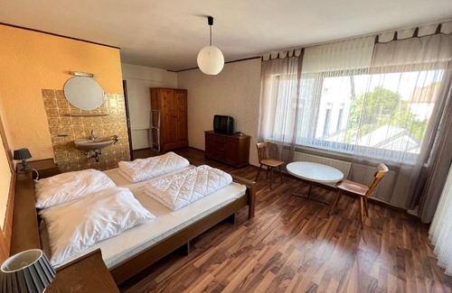 Langenfeld Hotel | Landgasthof Zum Anker