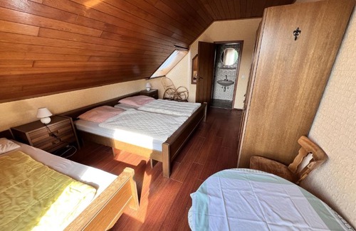 Langenfeld Hotel | Landgasthof Zum Anker