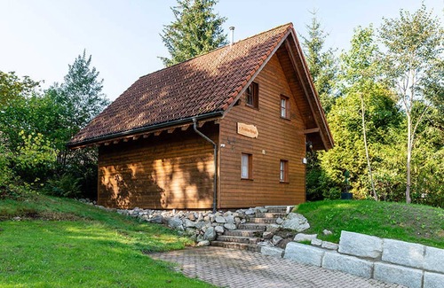 Haeusern House | Landgasthof zum Dorfkrug - Chalet Krügle