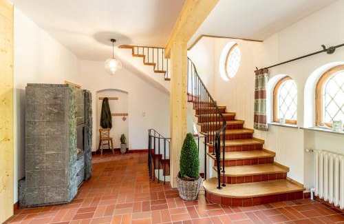 Kurrenberg House | Landhaus Karbach komplett oder einzelne Wohneinheiten Villa inkl Sauna bzw Waldhäuschen