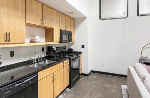 North Chesterfield Apartment | Landing | Amazing 1BD, Gym, Clubhouse