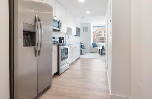 Greektown Historic District Apartment | Landing | Amazing Studio, Gym, Clubhouse