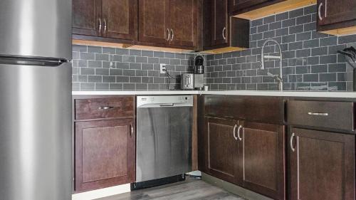 Indianapolis Apartment | Landing Apartments Indianapolis - Bayview