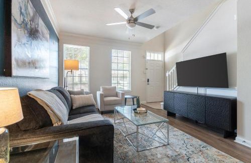 Metro West Apartment | Landing Apartments - Southwest Orlando