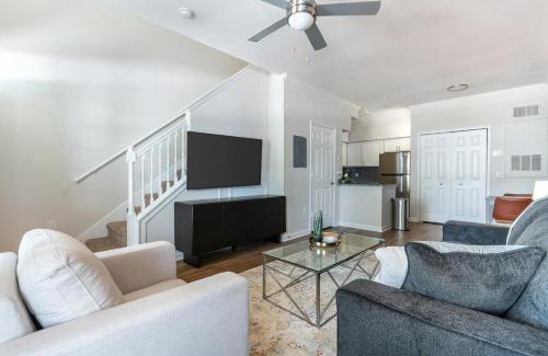 Metro West Apartment | Landing Apartments - Southwest Orlando