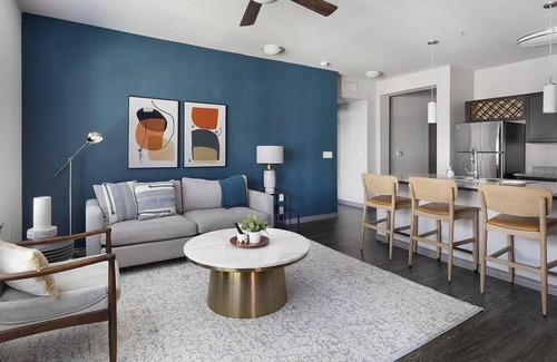 Fort Worth Apartment | Landing at Bottle House on Main - 2 Bedrooms in.