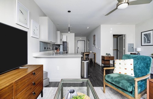 Reno/Tahoe Airport Apartment | Landing at Emory at RED - Studio in Reno