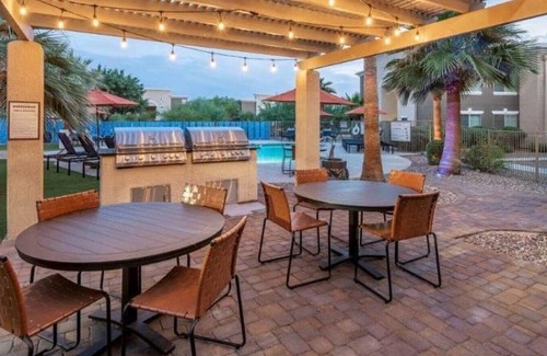 Tucson Apartment | Landing at Equestrian - 2 Bedrooms in Countryside