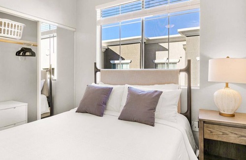 Tucson Apartment | Landing at Equestrian - 3 Bedrooms in Countryside
