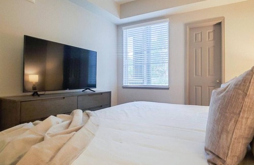 Denver Apartment | Landing at Mile 44 Apartments - 2 Bedrooms in Downtown Denver