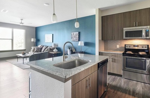 Memorial Apartment | Landing at Neo at Ten - 1 Bedroom in Energy Cor.