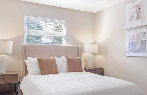 Marietta Apartment | Landing at Park on Windy Hill - 1 Bedroom in Downtown Marietta