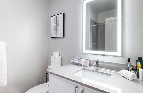 River District Apartment | Landing at Pier 33 - Studio in Historic District