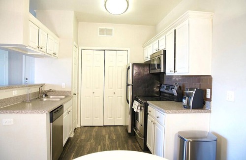 Briargate Apartment | Landing at Sagebrook Apartment Homes - 1 Bedroom in Briargate