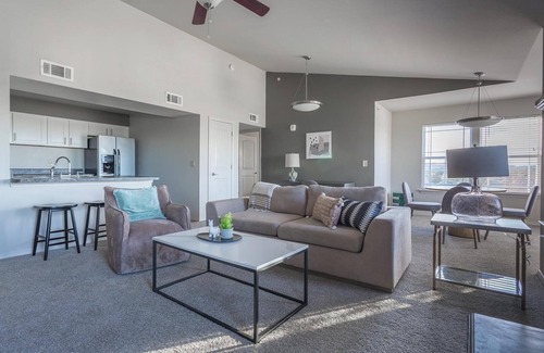 Broken Arrow Apartment | Landing at Scissortail Crossing - 2 Bedrooms in.