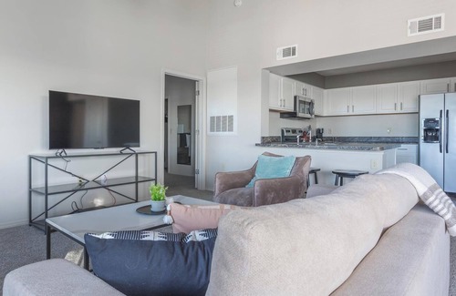 Broken Arrow Apartment | Landing at Scissortail Crossing - 2 Bedrooms in.