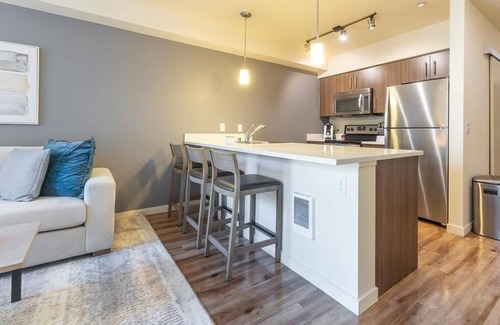 New Tacoma Apartment | Landing at The Henry - 1 Bedroom in New Tacoma