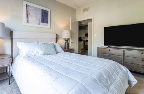 Germantown Apartment | Landing at The Vineyards - 3 Bedrooms in Downtown Collierville