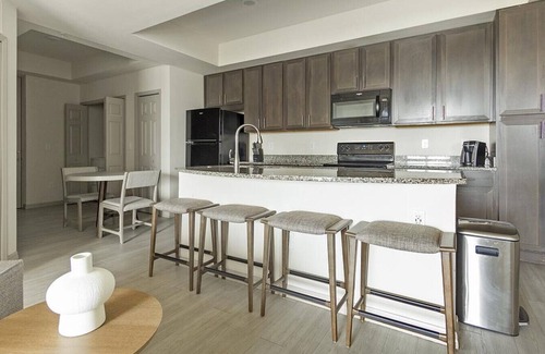 Fort Myers Apartment | Landing at The Vistas at Eastwood - 2 Bedrooms in Eastwood Village