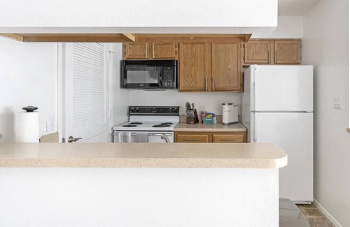 Plant City Apartment | Landing at Walden Lake - 1 Bedroom in Downtown Plant City