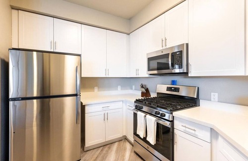 Sparks Apartment | Landing at Waterfront at the Marina - 1 Bedroom in Downtown Sparks