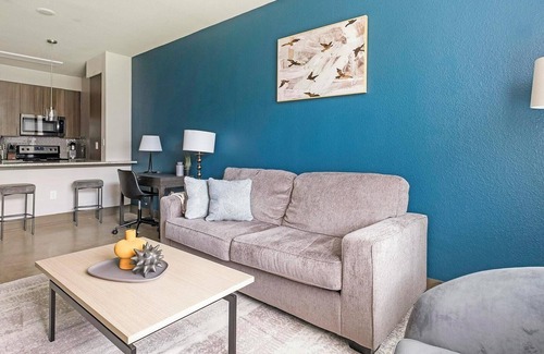Memorial Apartment | Landing | Beautiful 1BD, Gym