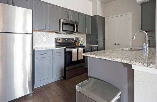 San Antonio Apartment | Landing | Beautiful 2BD, Pool, Gym