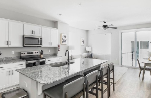 Madison Apartment | Landing | Beautiful 2BD, Clubhouse, Pool