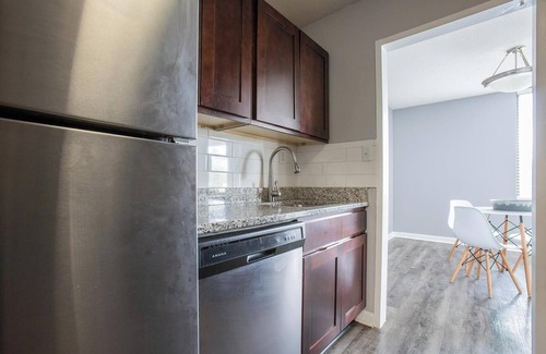 Fort Wayne Apartment | Landing | Beautiful Studio, Gym, Game Room