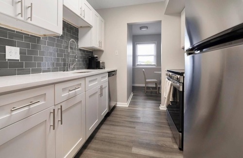 Indianapolis Apartment | Landing | Chic 1BD, Pool, Game Room