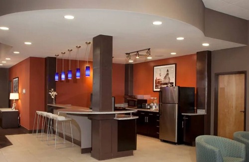 Church Hill Apartment | Landing | Chic 1BD, Rooftop Lounge, Courtyard