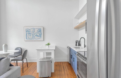 Greenville Apartment | Landing | Chic 2BD, Yoga Studio, Gym