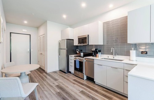 Reno/Tahoe Airport Apartment | Landing | Chic Studio, Pool, Clubhouse