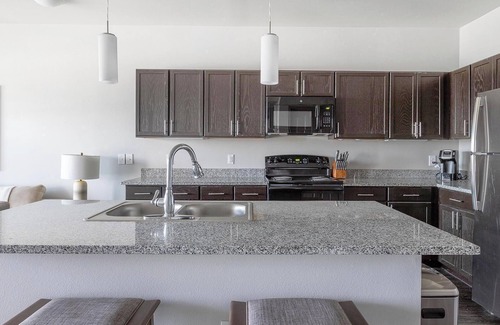 Fort Worth Apartment | Landing | Incredible 1BD, Rooftop Lounge