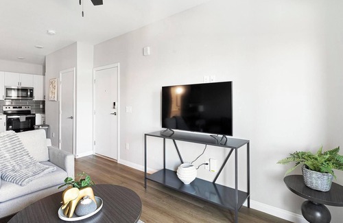 Townsite Apartment | Landing | Incredible 1BD, Rooftop Lounge, Pool