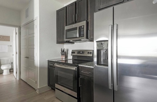 Austin Apartment | Landing | Incredible 1BD, Pool, Gym
