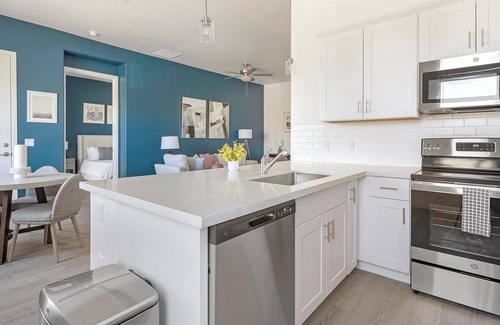 Oro Valley Apartment | Landing | Incredible 2BD, Pool