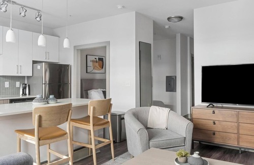 Home Park Apartment | Landing | Incredible Studio, Clubhouse, Gym