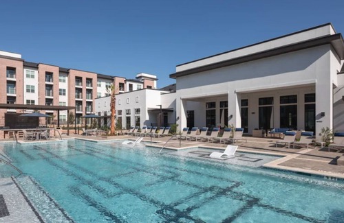 Round Rock Apartment | Landing | Modern 1BD, Clubhouse, Pool